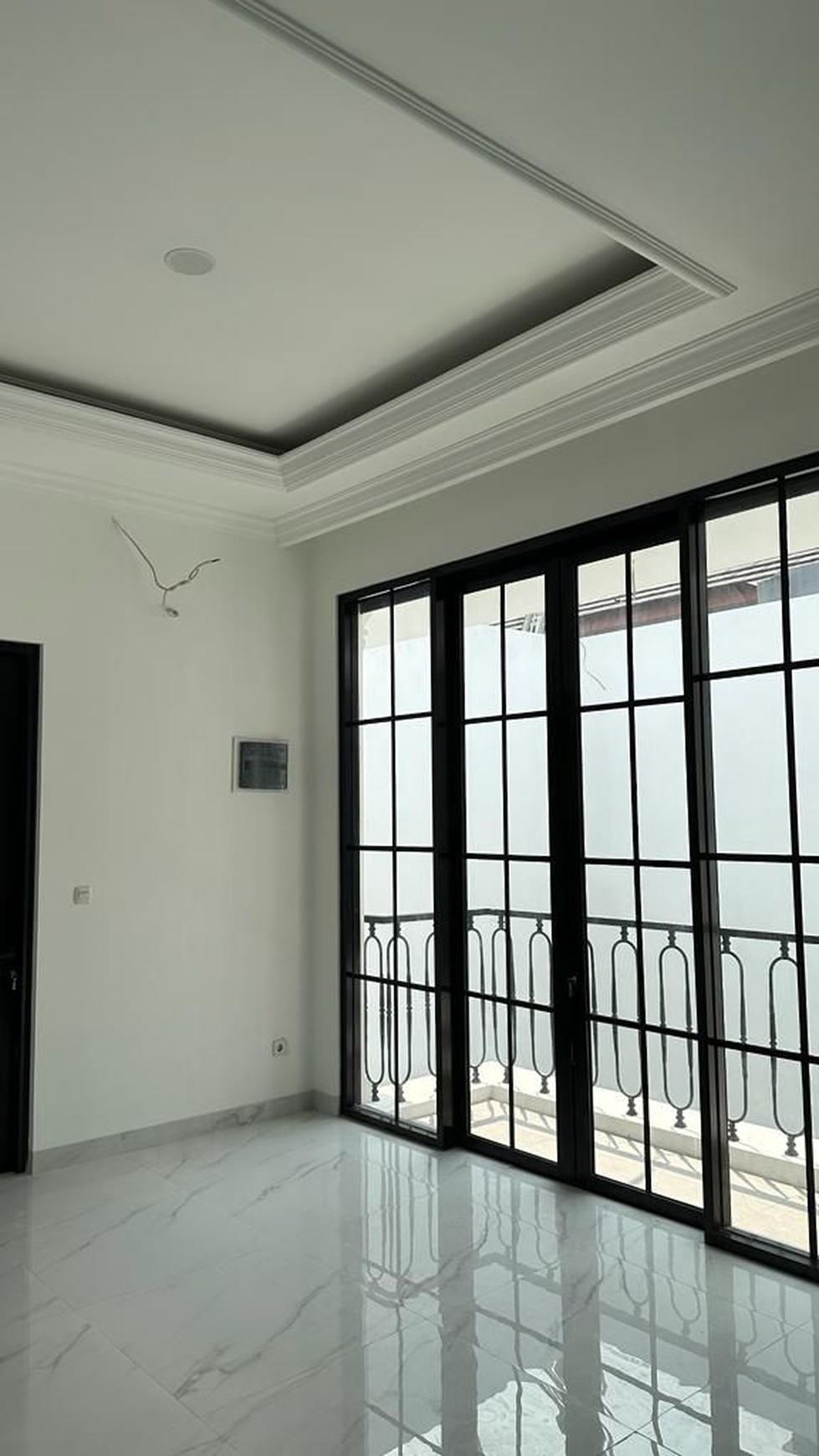 Rumah Baru Modern Classic Design Blossom ville The Green BSD city
