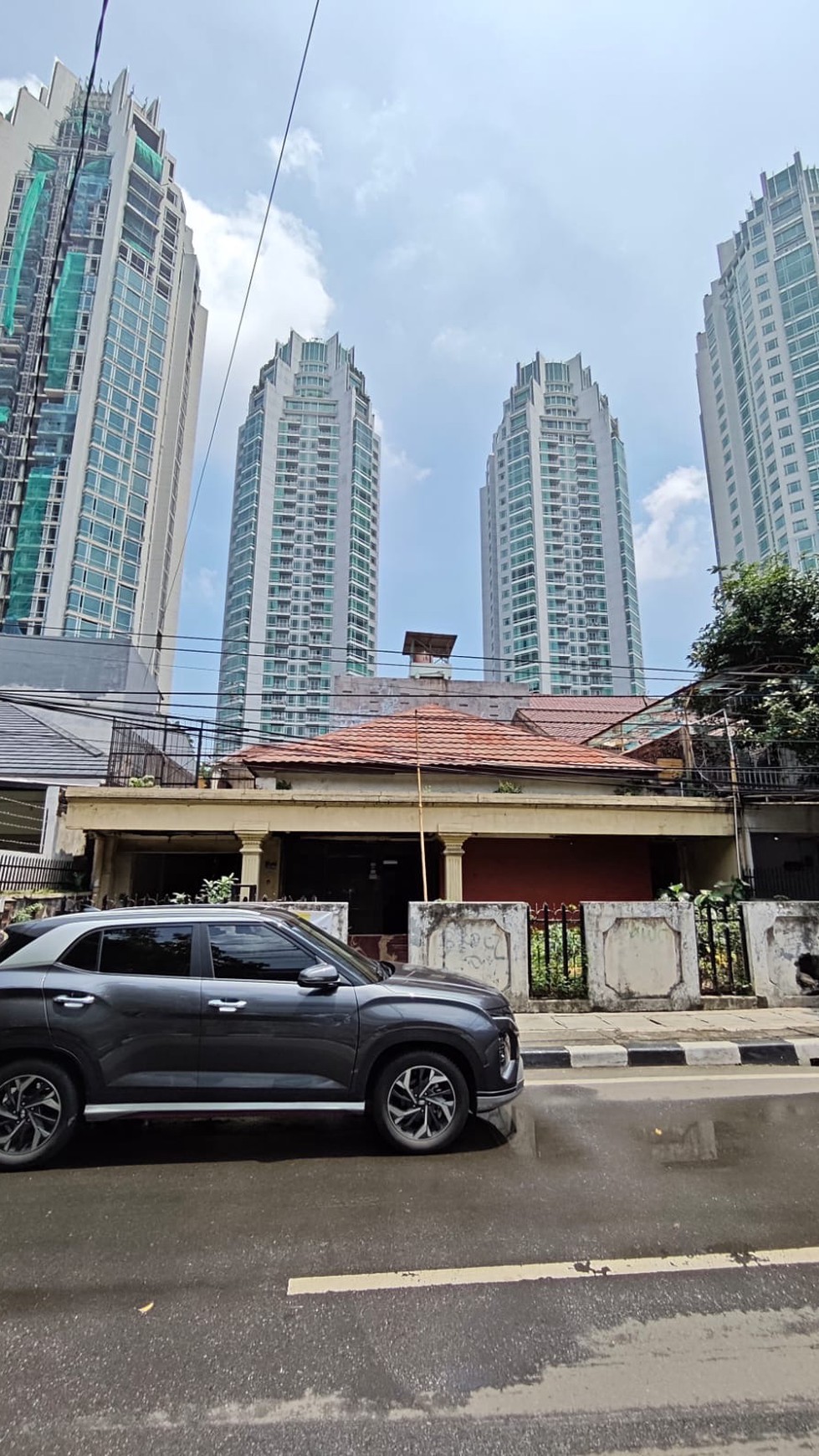 Rumah Lokasi di Jl. Setiabudi Kuningan Jakarta Selatan 