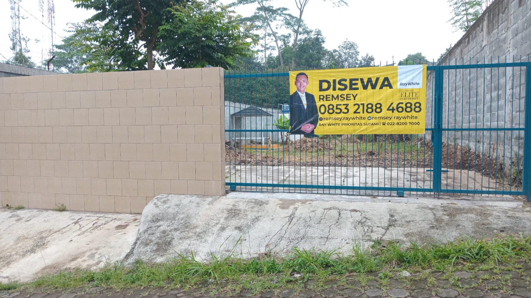 Rumah Hitung Tanah Area Cipete