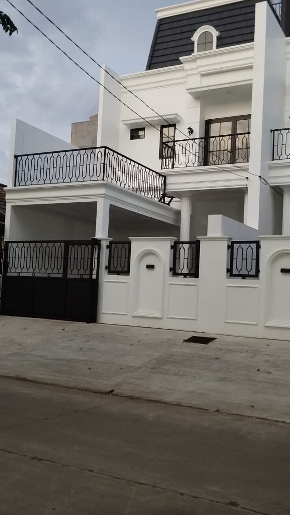 Rumah Hitung Tanah Area Cipete