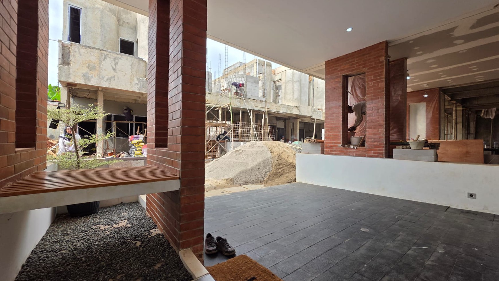 Rumah Hitung Tanah Area Cipete