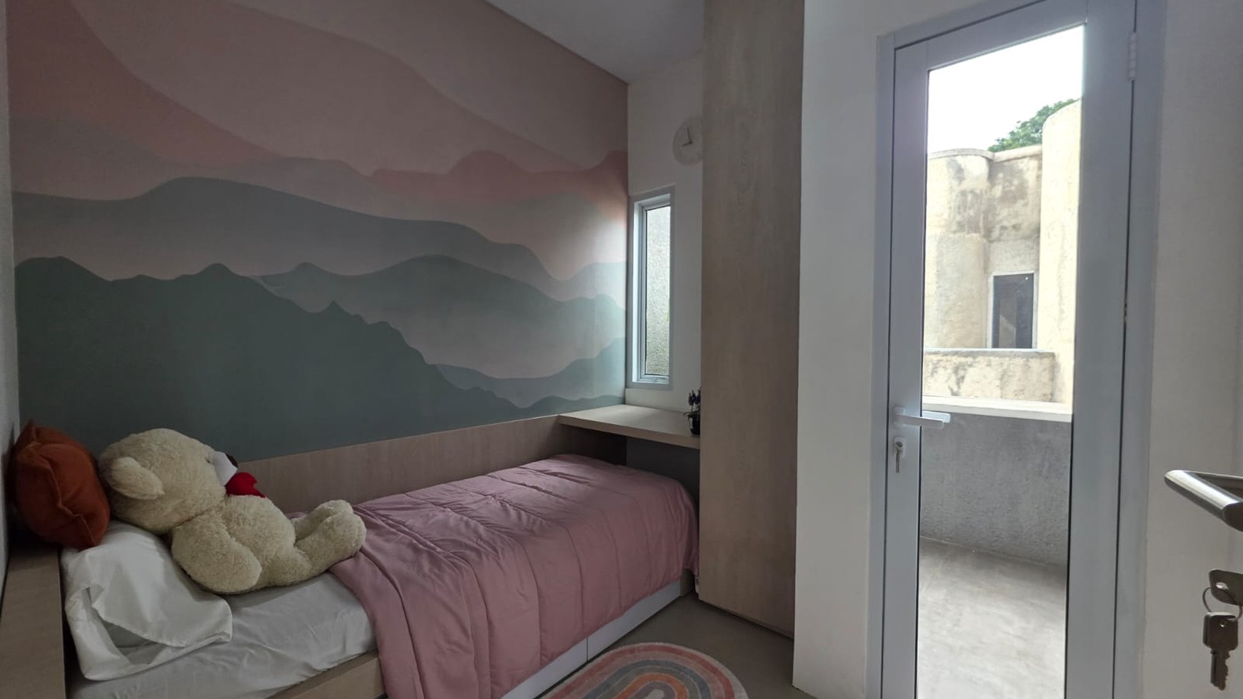 Rumah Hitung Tanah Area Cipete