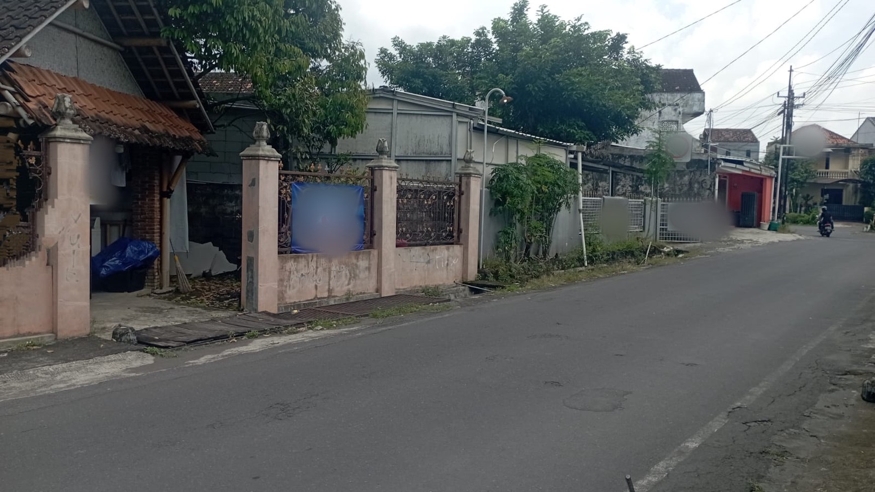 Rumah Tinggal & Kios Lokasi Dekat Rs JIH Condongcatur Depok Sleman