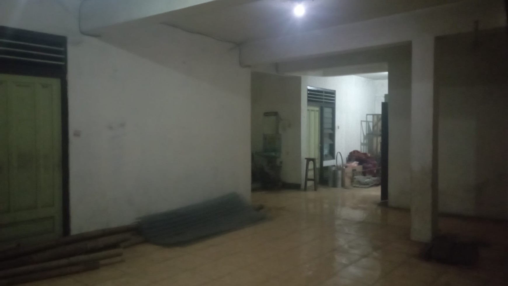 RUKO 3 Lantai Lokasi Jalan Wahid Hasyim Ngampilan Yogyakarta