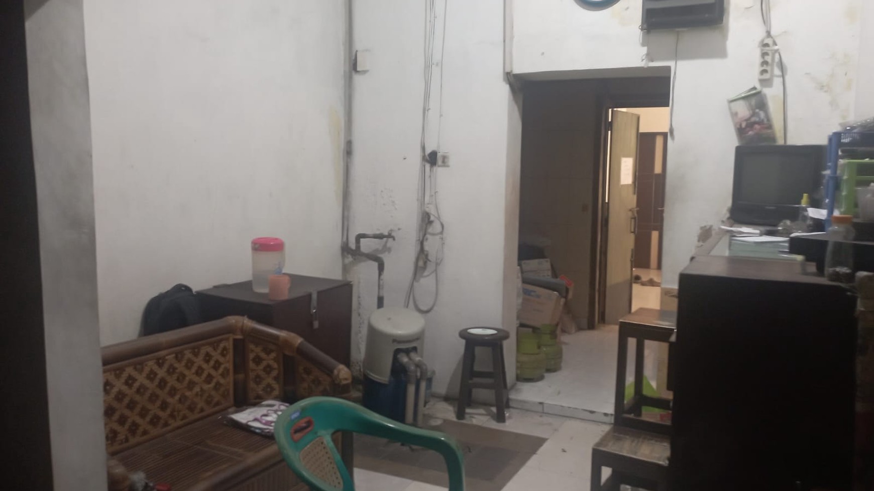 RUKO 3 Lantai Lokasi Jalan Wahid Hasyim Ngampilan Yogyakarta