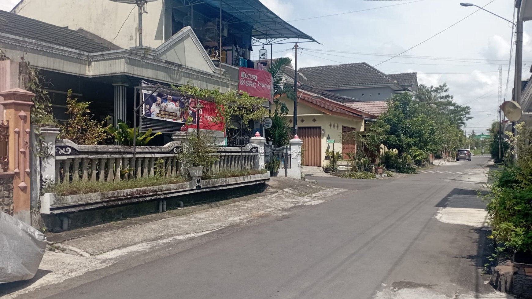 Rumah Tinggal 2 Lantai Dalam Perum Margorejo Asri Tempel Sleman