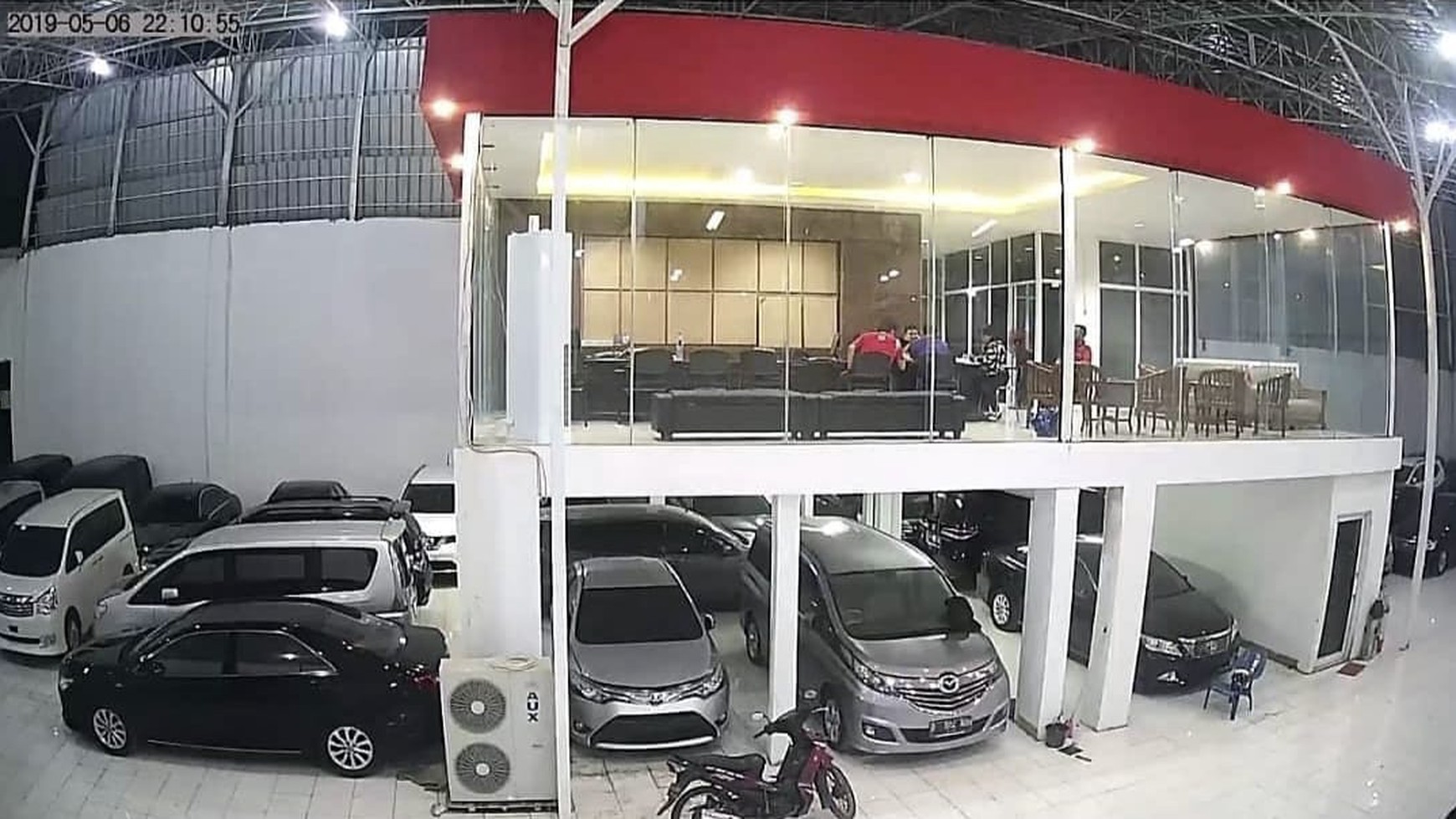 Gudang / Showroom / dll Dijual di Tangerang