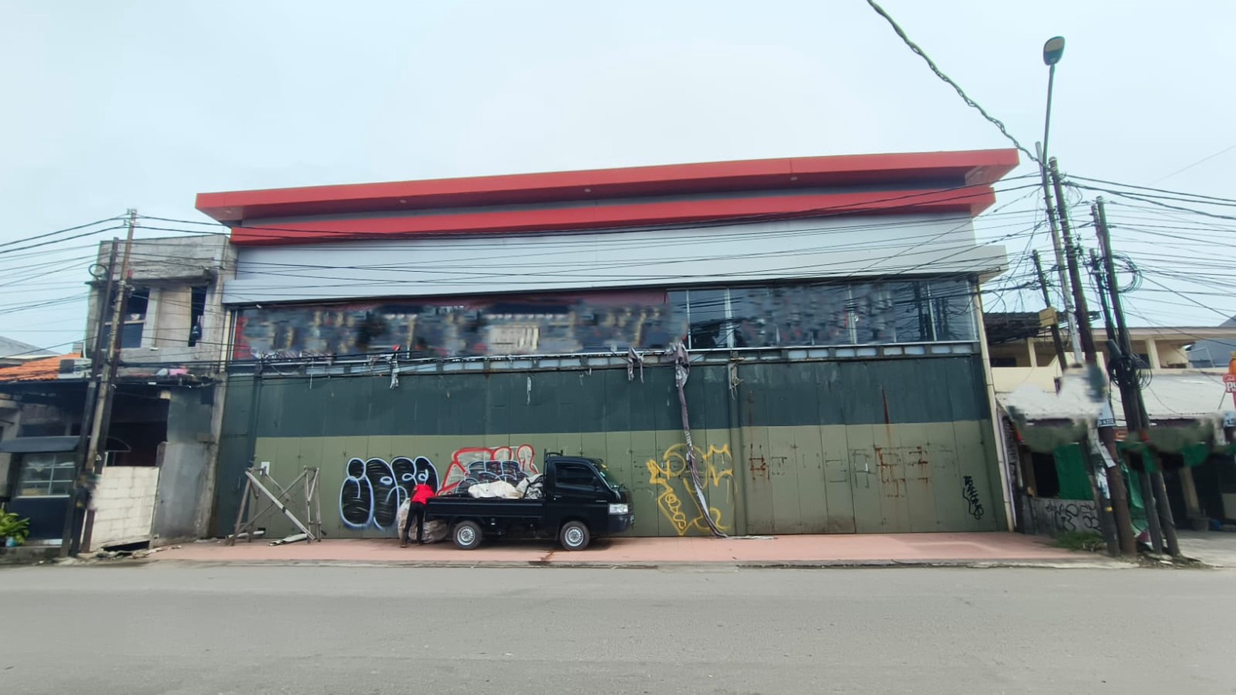 Gudang / Showroom / dll Dijual di Tangerang