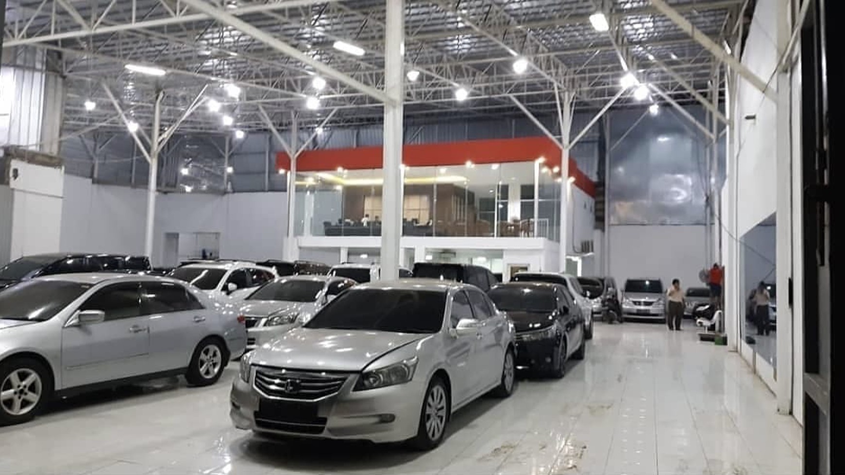 Gudang / Showroom / dll Dijual di Tangerang