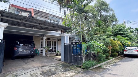 RUMAH ASRI DAN CLASIK DI PONDOK KELAPA, JAKARTA TIMUR