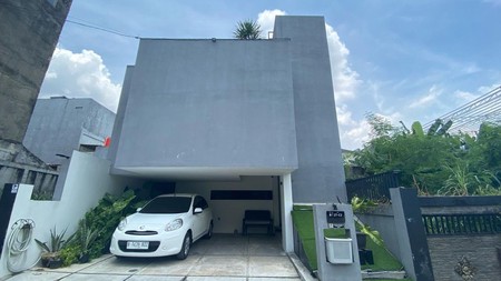 Pondok labu luas 110 lokasi strategis di jalan utama