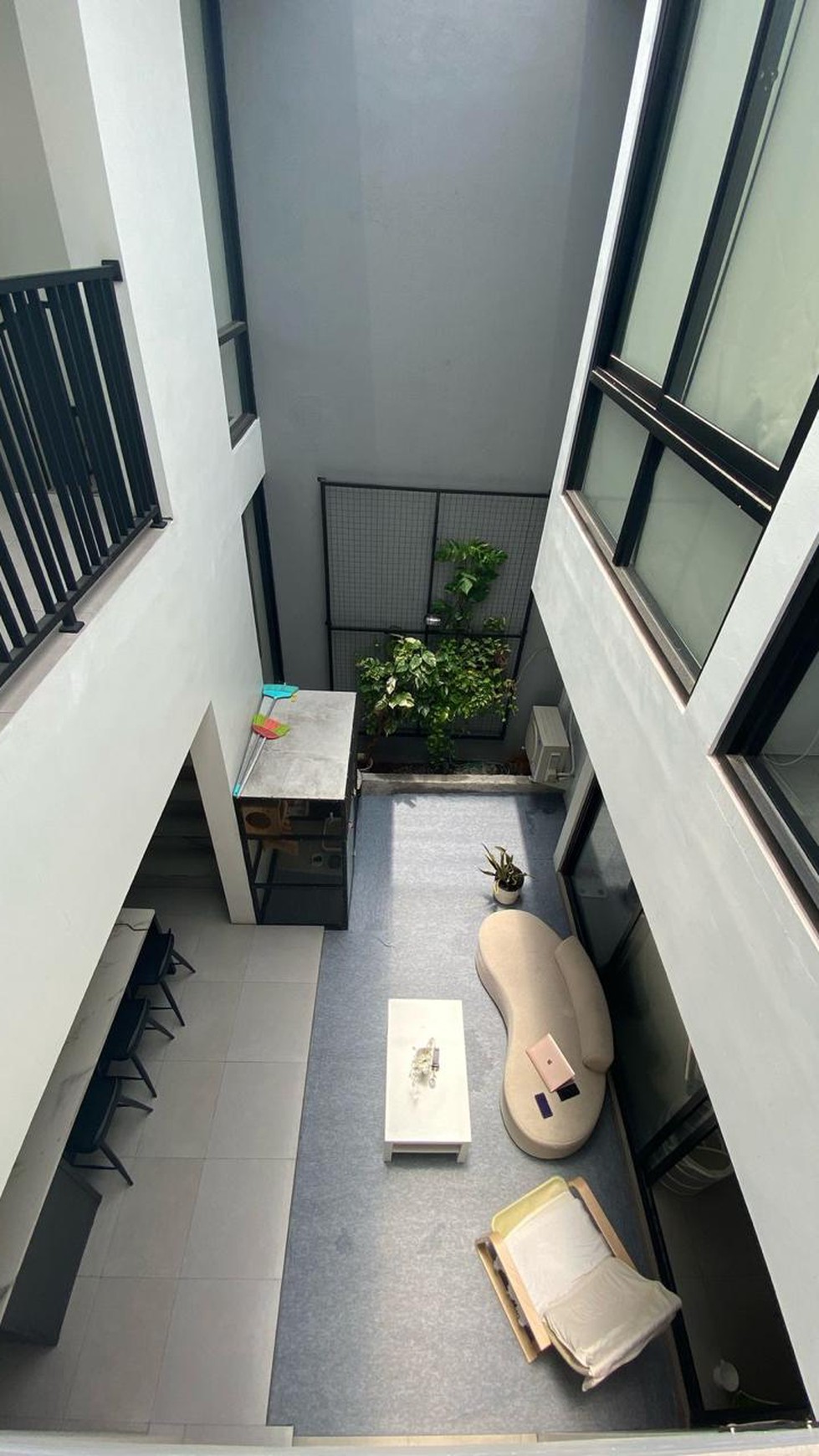 Pondok labu luas 110 lokasi strategis di jalan utama