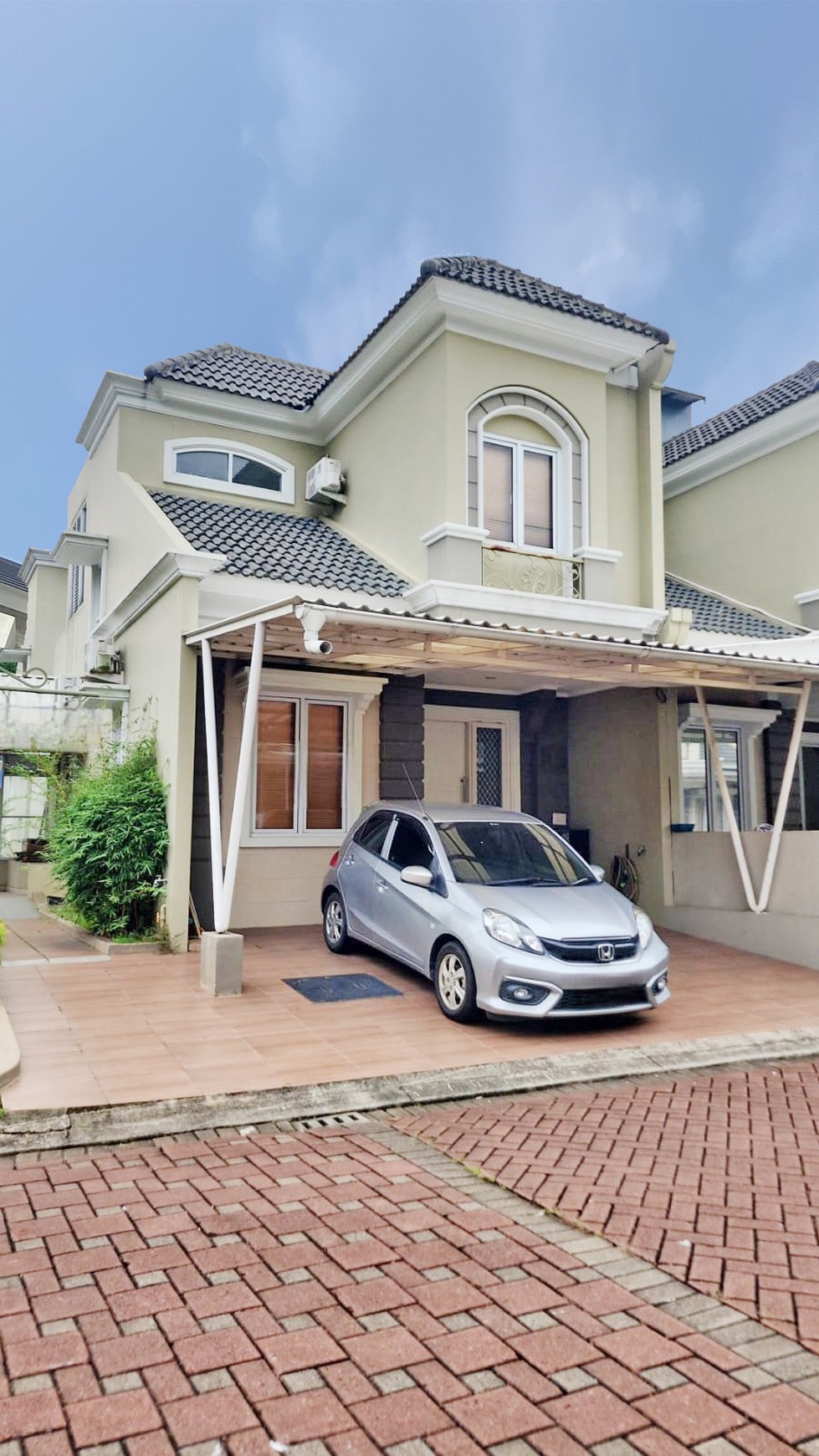 Rumah Hitung Tanah Area Cipete