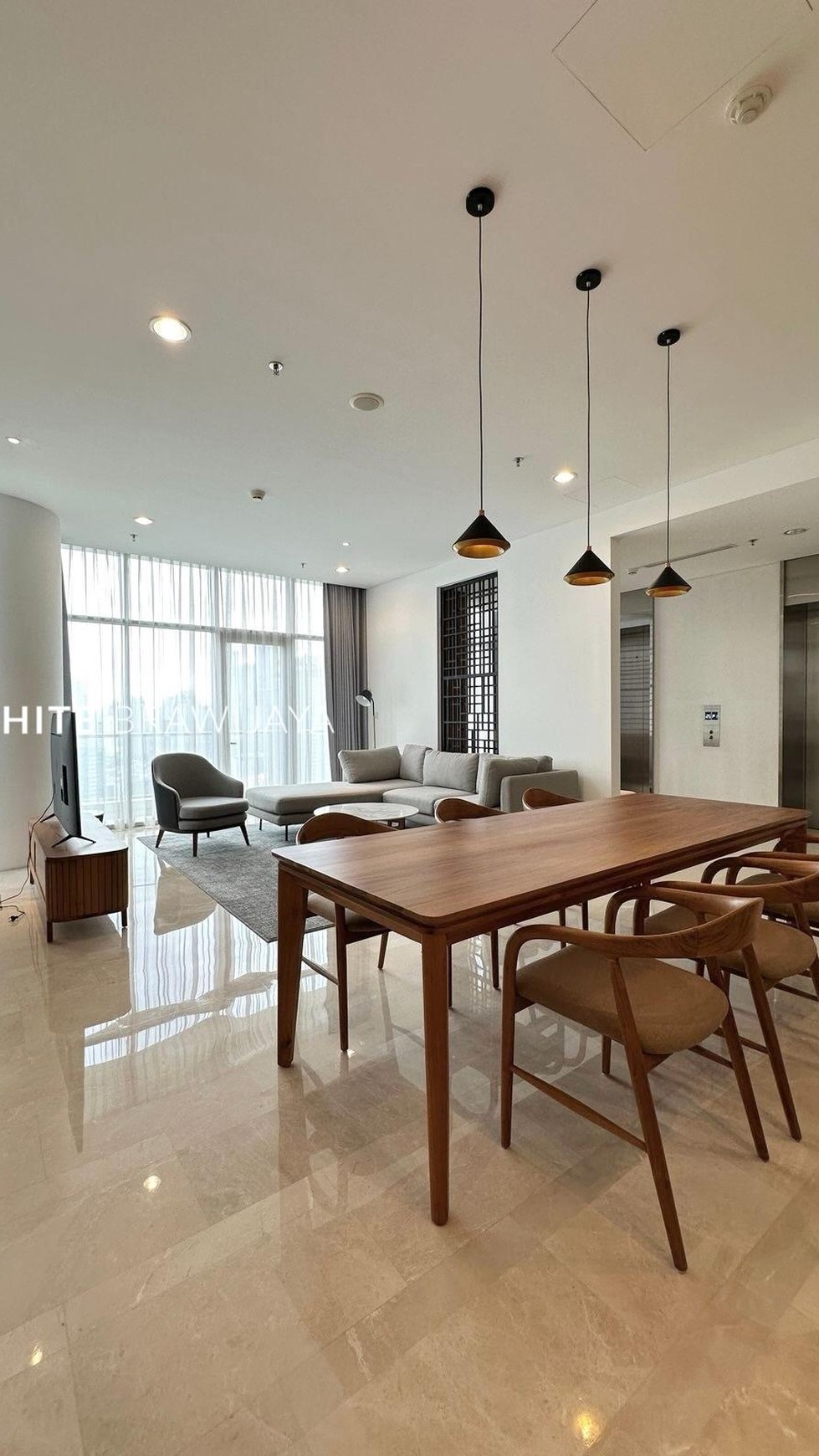 Rumah Hitung Tanah Area Cipete