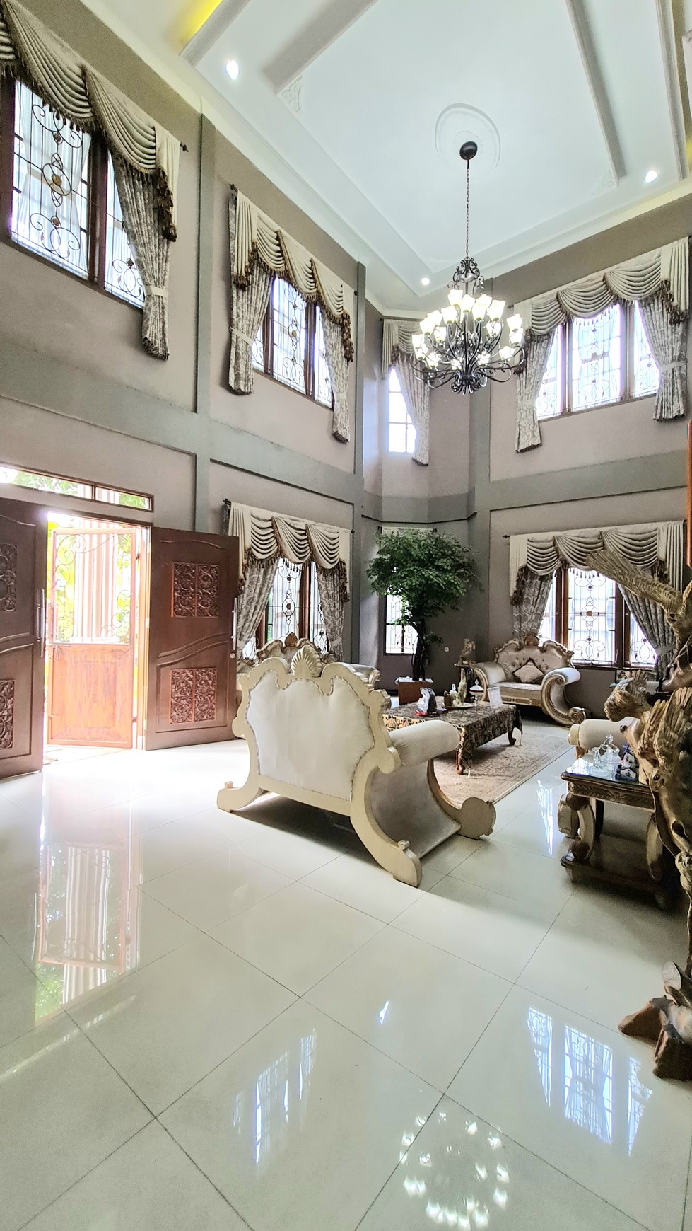 Dijual Rumah di Praja Dalam
