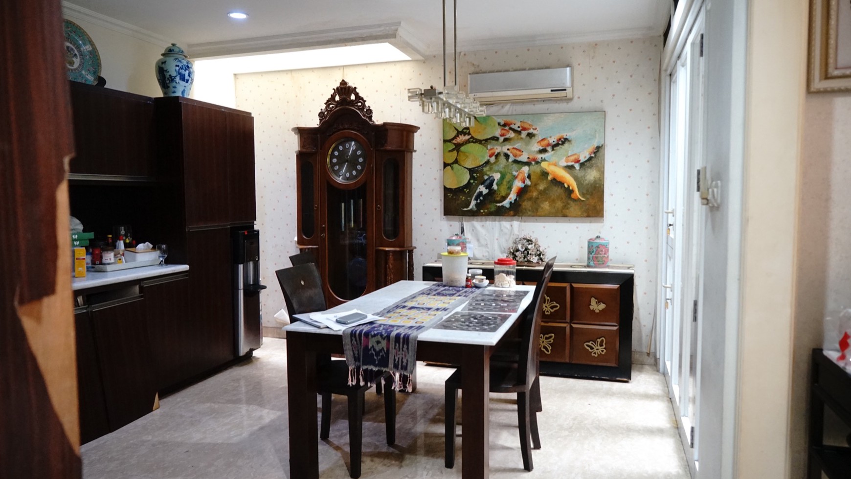 Dijual Rumah  2 Lantai Siap Huni daerah  Tanah Kusir