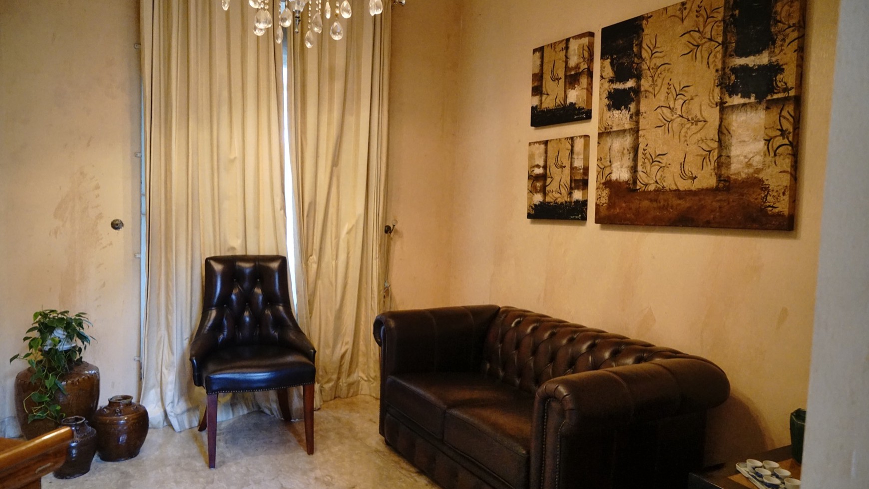 Dijual Rumah  2 Lantai Siap Huni daerah  Tanah Kusir