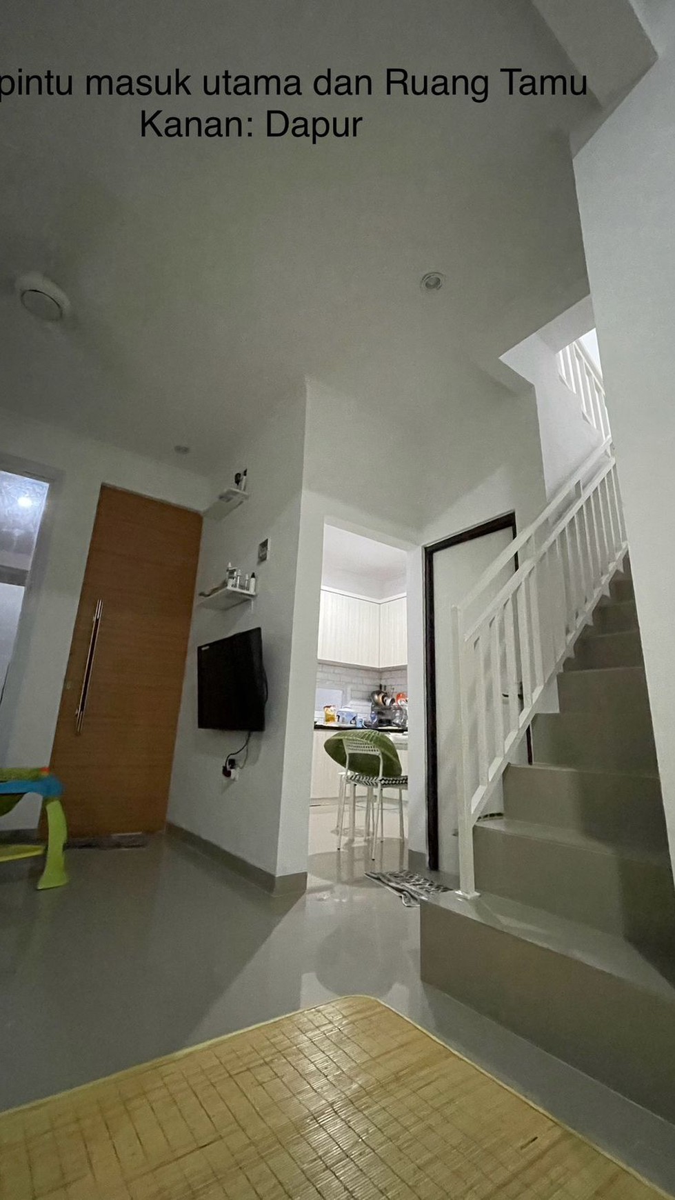 Lebak bulus cirendeu bali view rumah dalam mini cluster