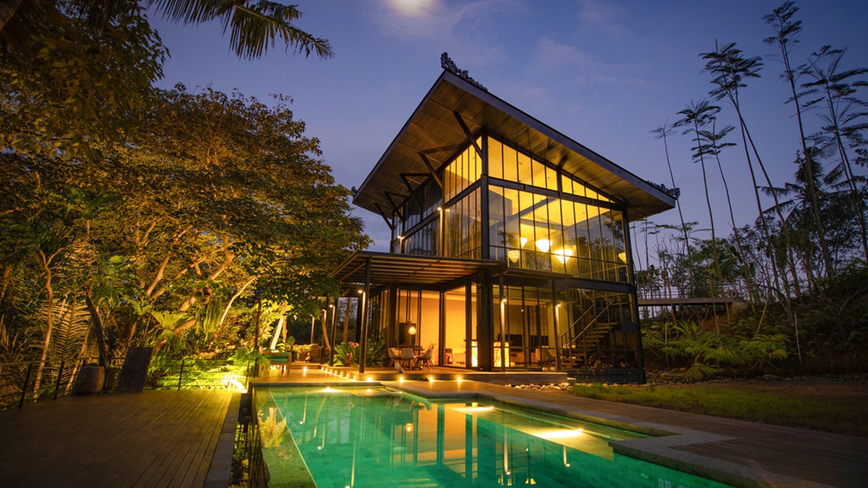 Leasehold - Luxury Villa & Investment Hotel Opportunity in Petanu River Valley Bali