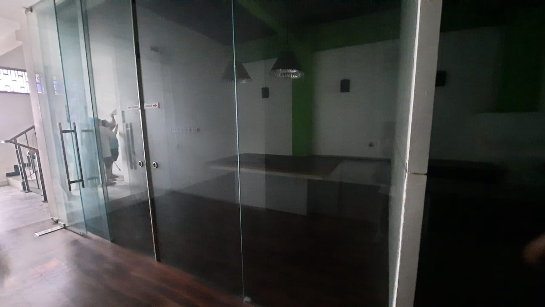 Di Jual Rumah Usaha 3 Lantai di Kebayoran, Jakarta Selatan