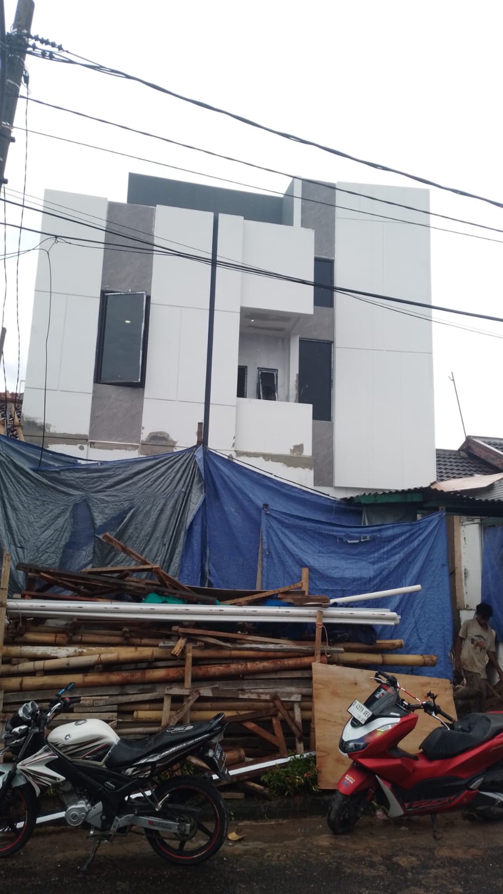 Rumah Brand New dalam Cluster di Bintaro