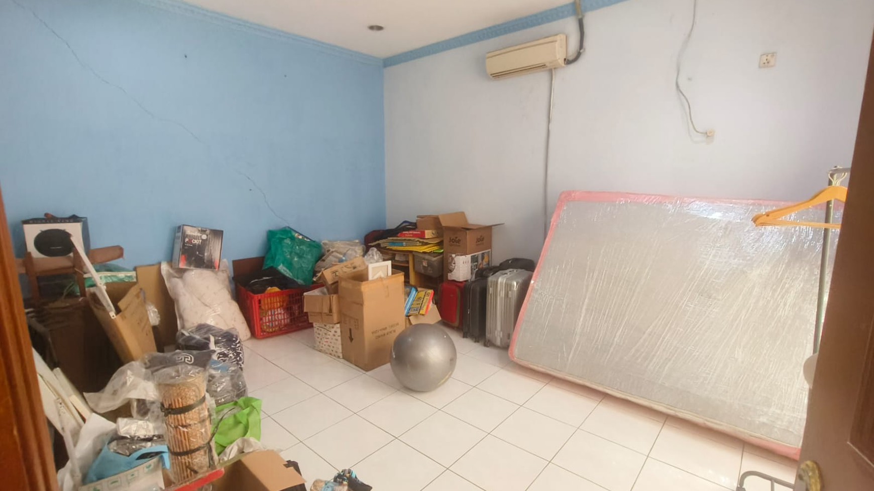 Rumah Hitung Tanah Area Cipete