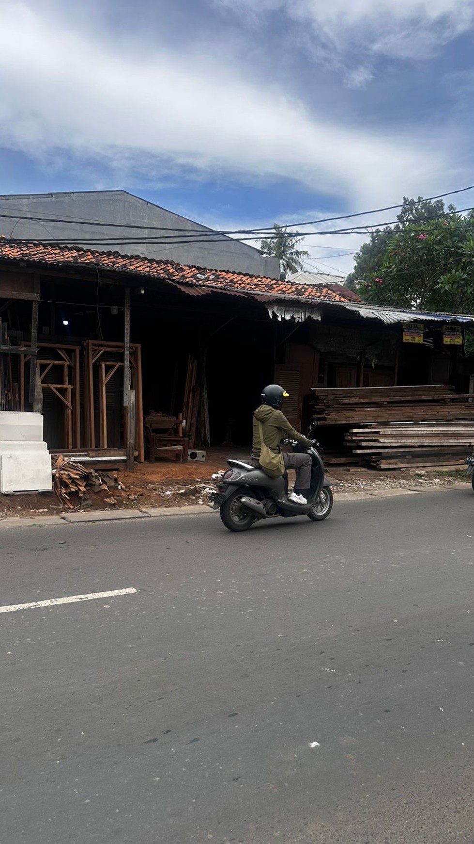 Rumah Hitung Tanah Area Cipete