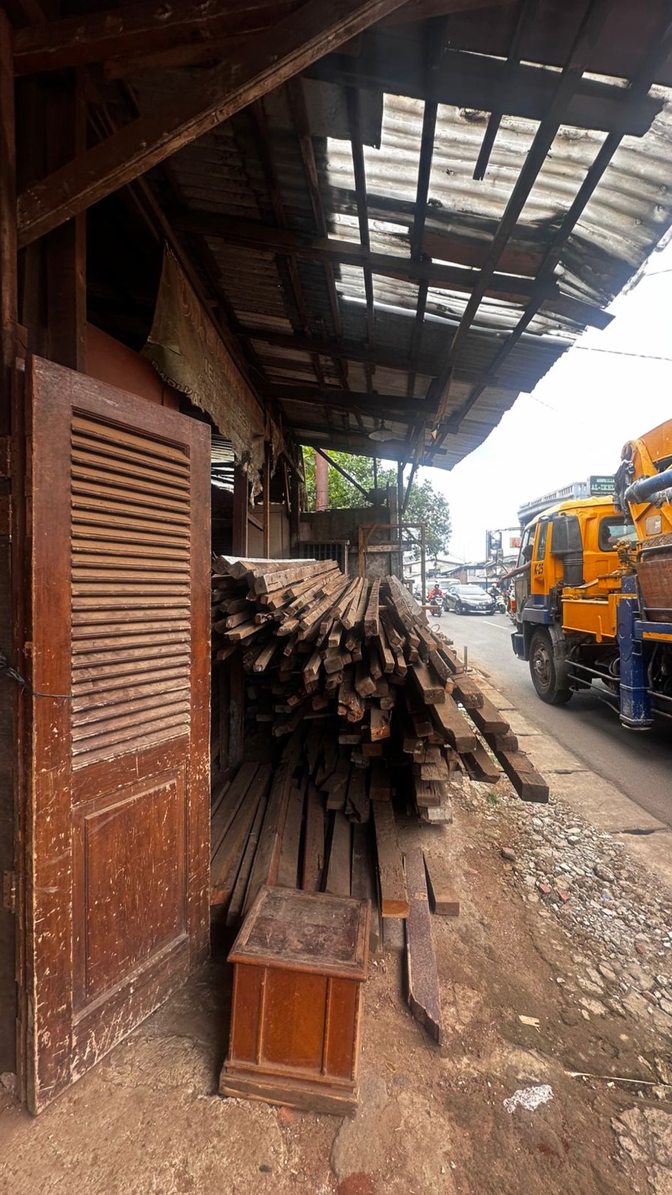 Rumah Hitung Tanah Area Cipete