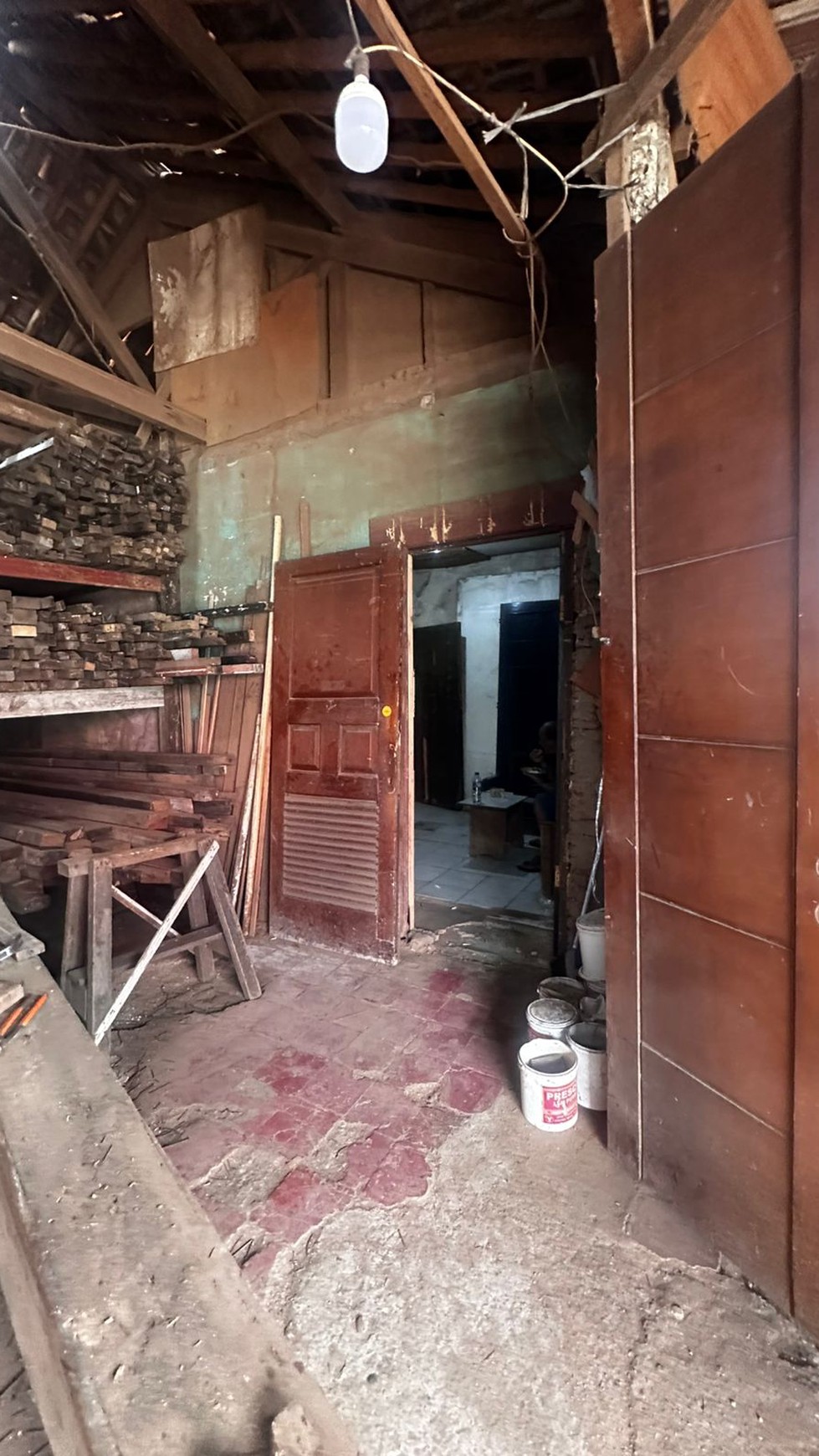 Rumah Hitung Tanah Area Cipete