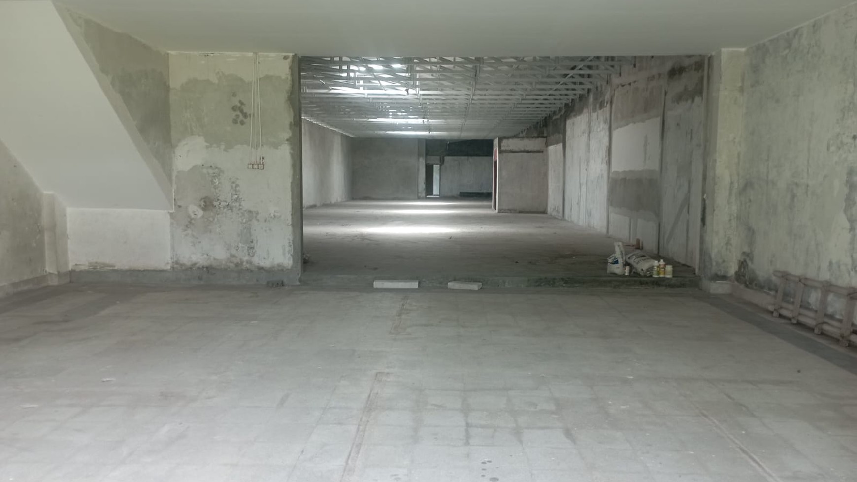 Gedung Jalan Magelang KM 5 Sinduadi Mlati Sleman Yogyakarta