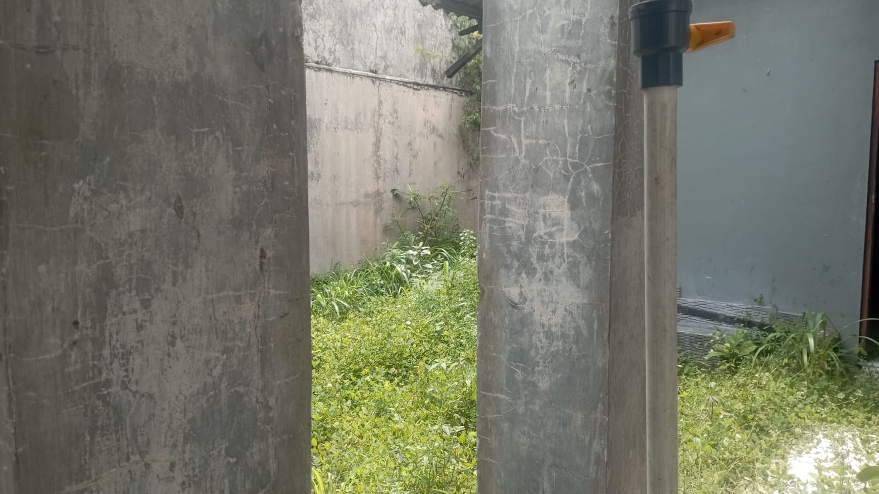 Gedung Jalan Magelang KM 5 Sinduadi Mlati Sleman Yogyakarta