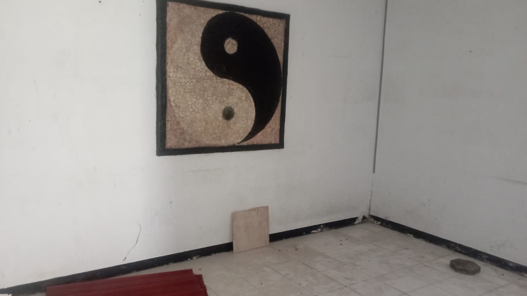 Gedung Jalan Magelang KM 5 Sinduadi Mlati Sleman Yogyakarta