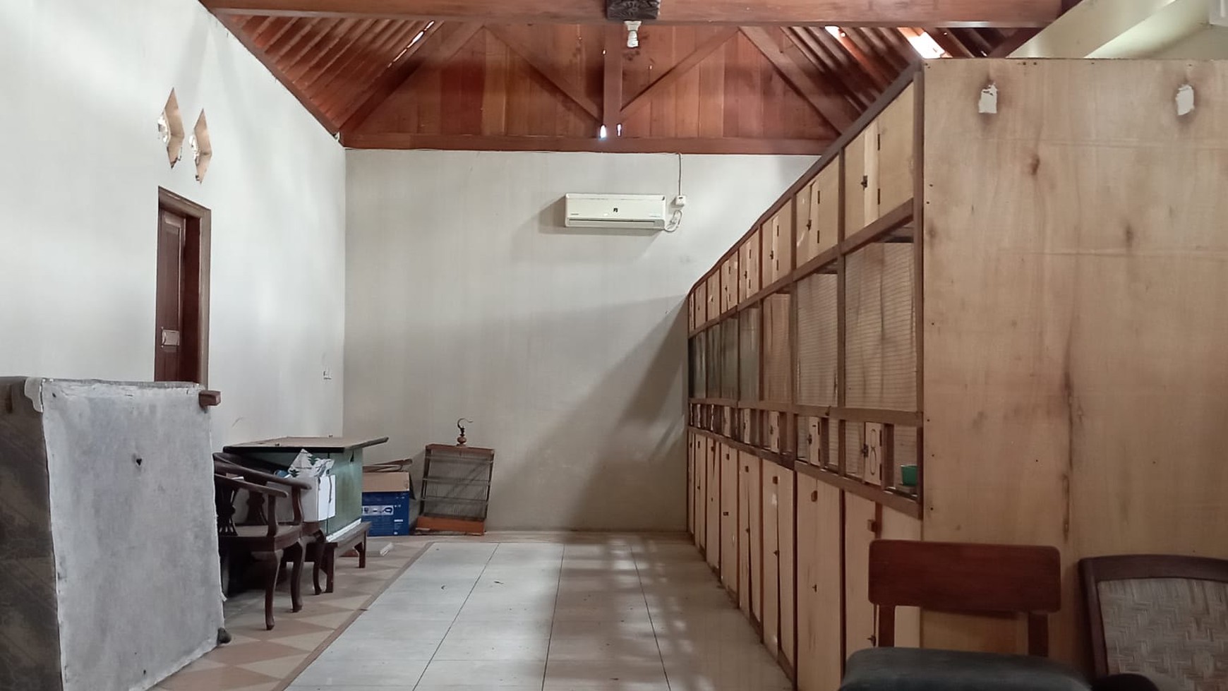 RUMAH LIMASAN 9 KAMAR SEMI FURNISH DI JL NOGOTIRTO, GAMPING, SLEMAN