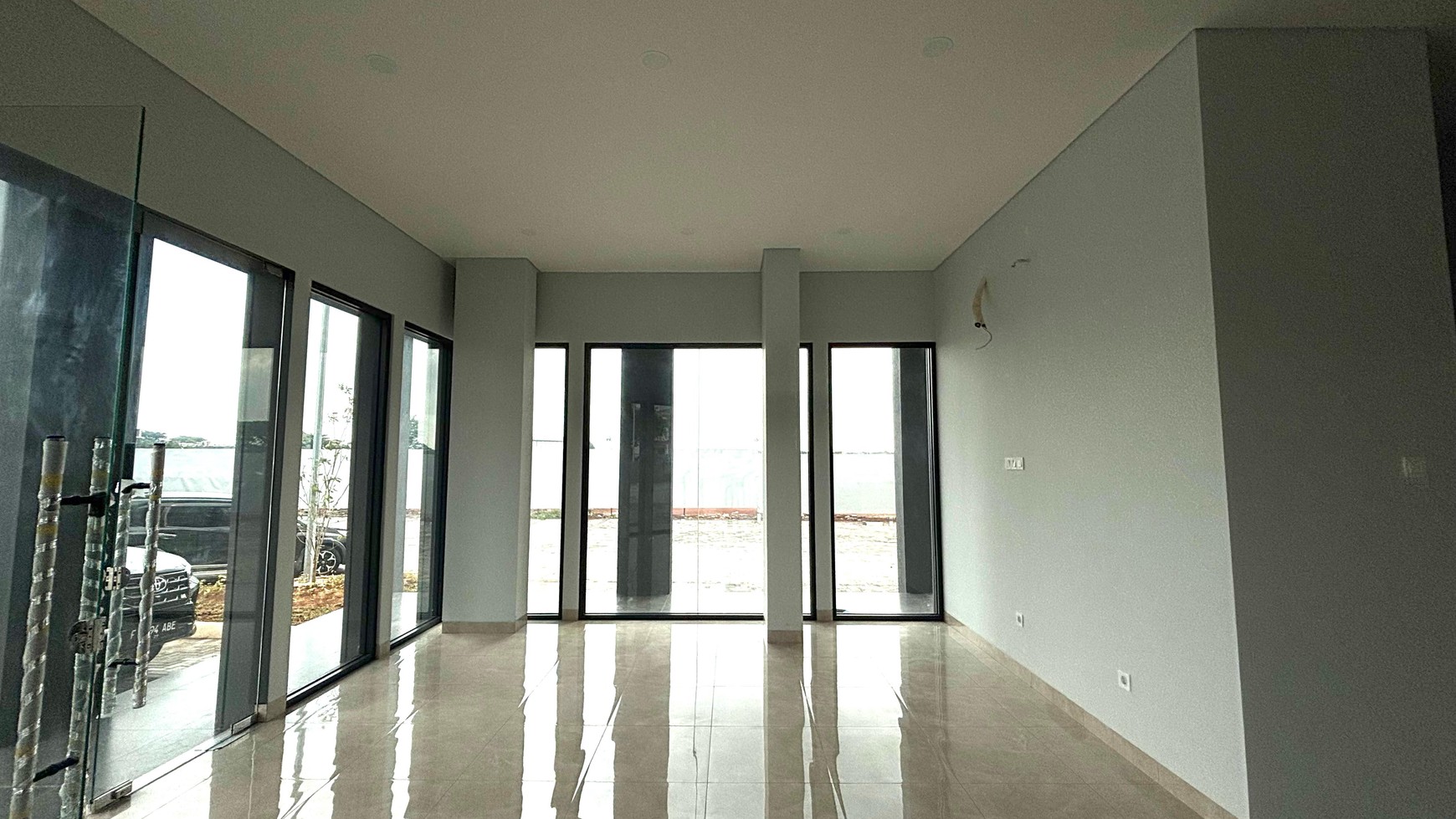 Ruko 7 Unit di Sewakan diCBD - North Square District Kota Wisata 