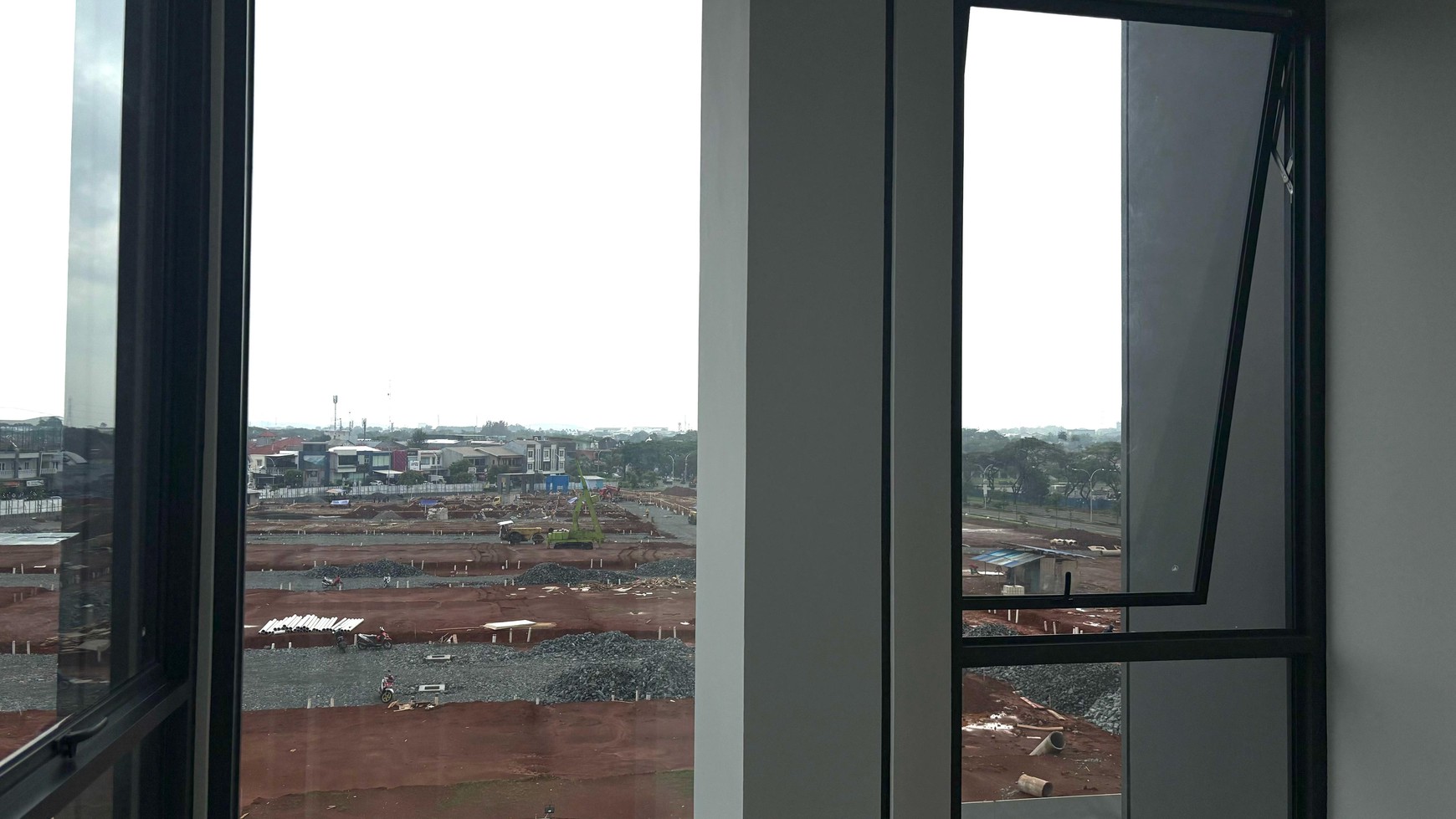 Ruko 7 Unit di Sewakan diCBD - North Square District Kota Wisata 