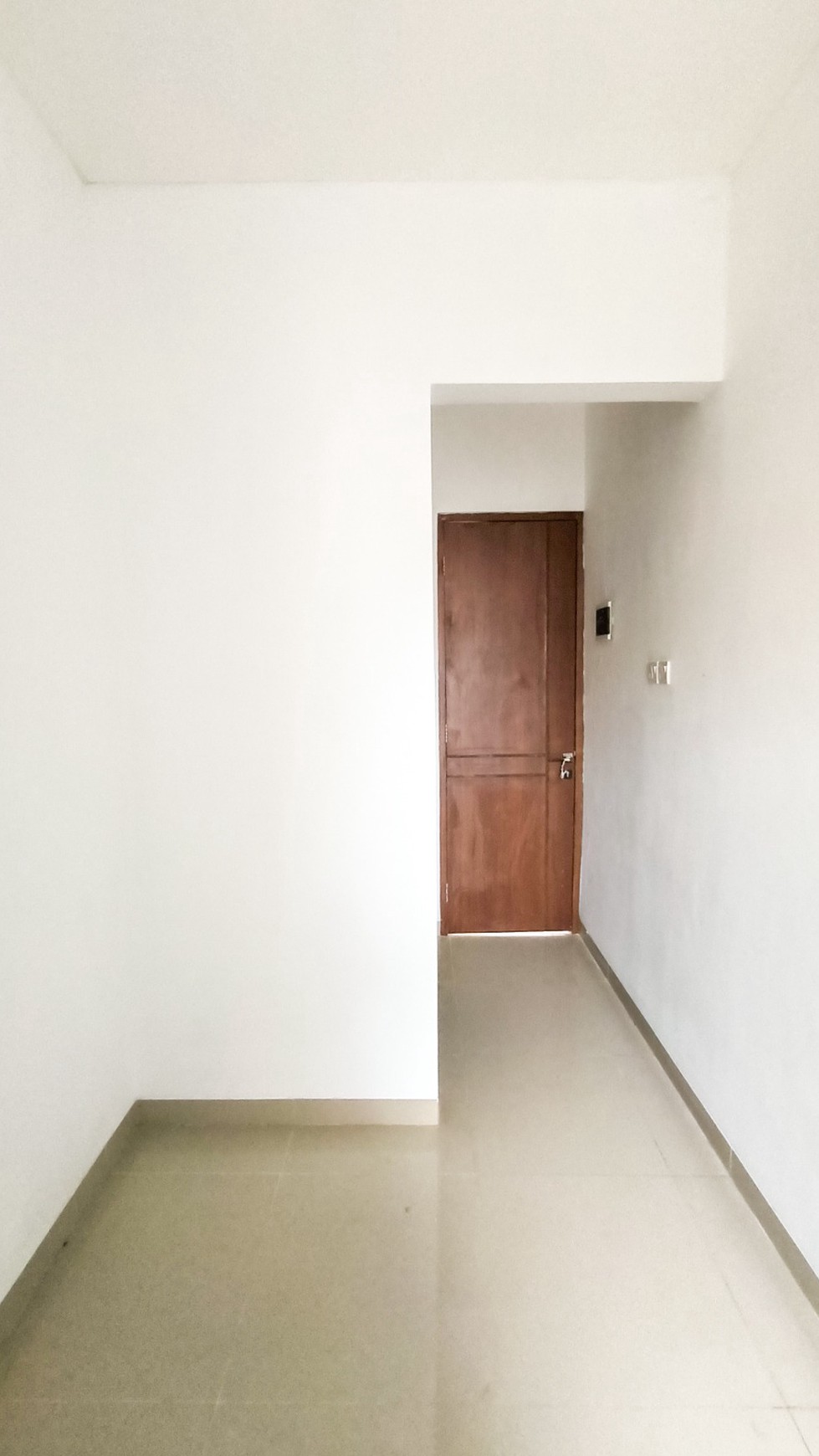 Rumah 2 lantai,lokasi oke,dalam cluster di Bintaro Jaya 9