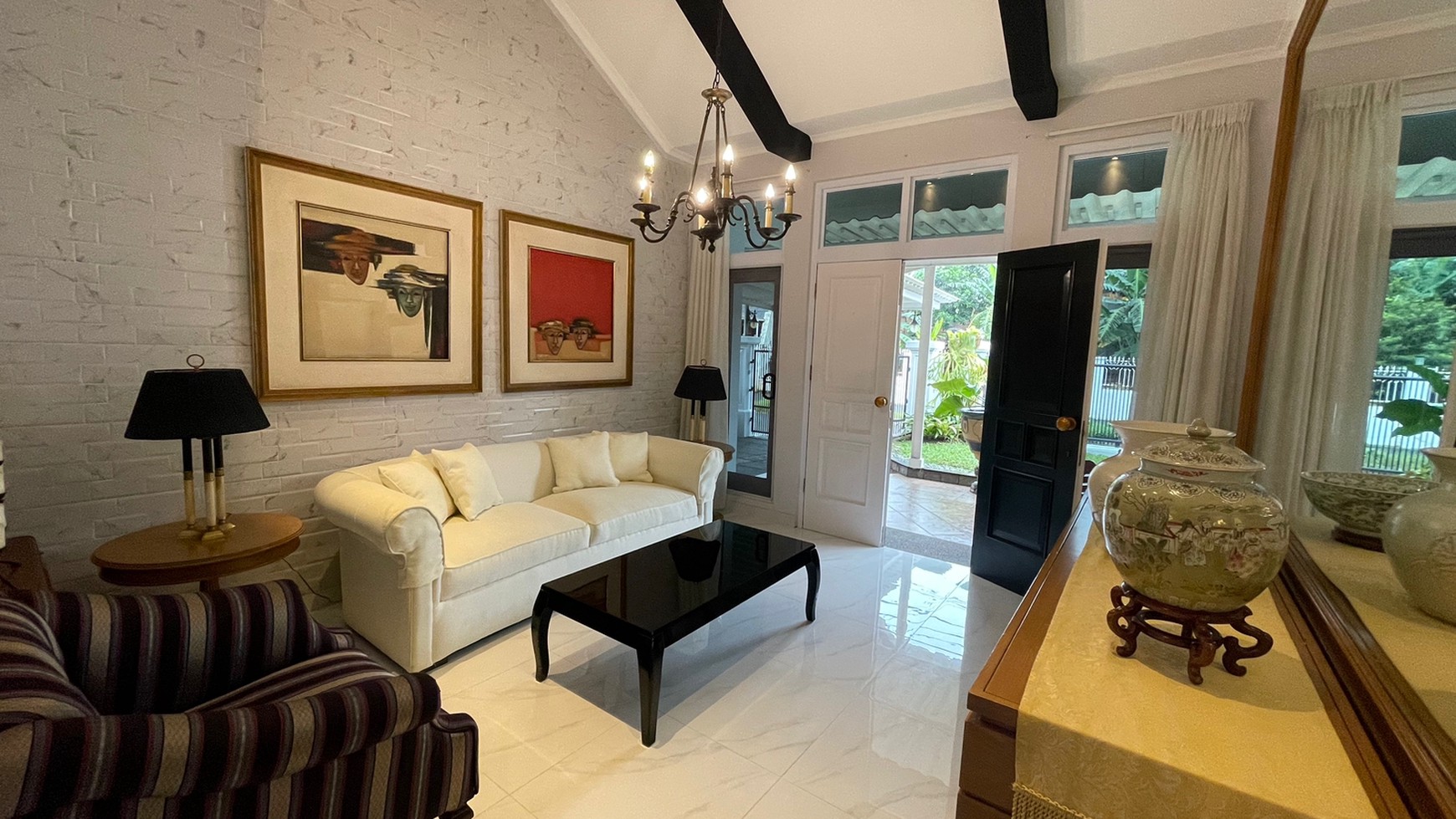 Rumah Cantik,mewah,luas tanah 340 di Bintaro Jaya 1