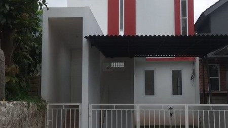 Rumah Cantik Split Level Minimalis Siap Huni Di Jombang- Ciputat