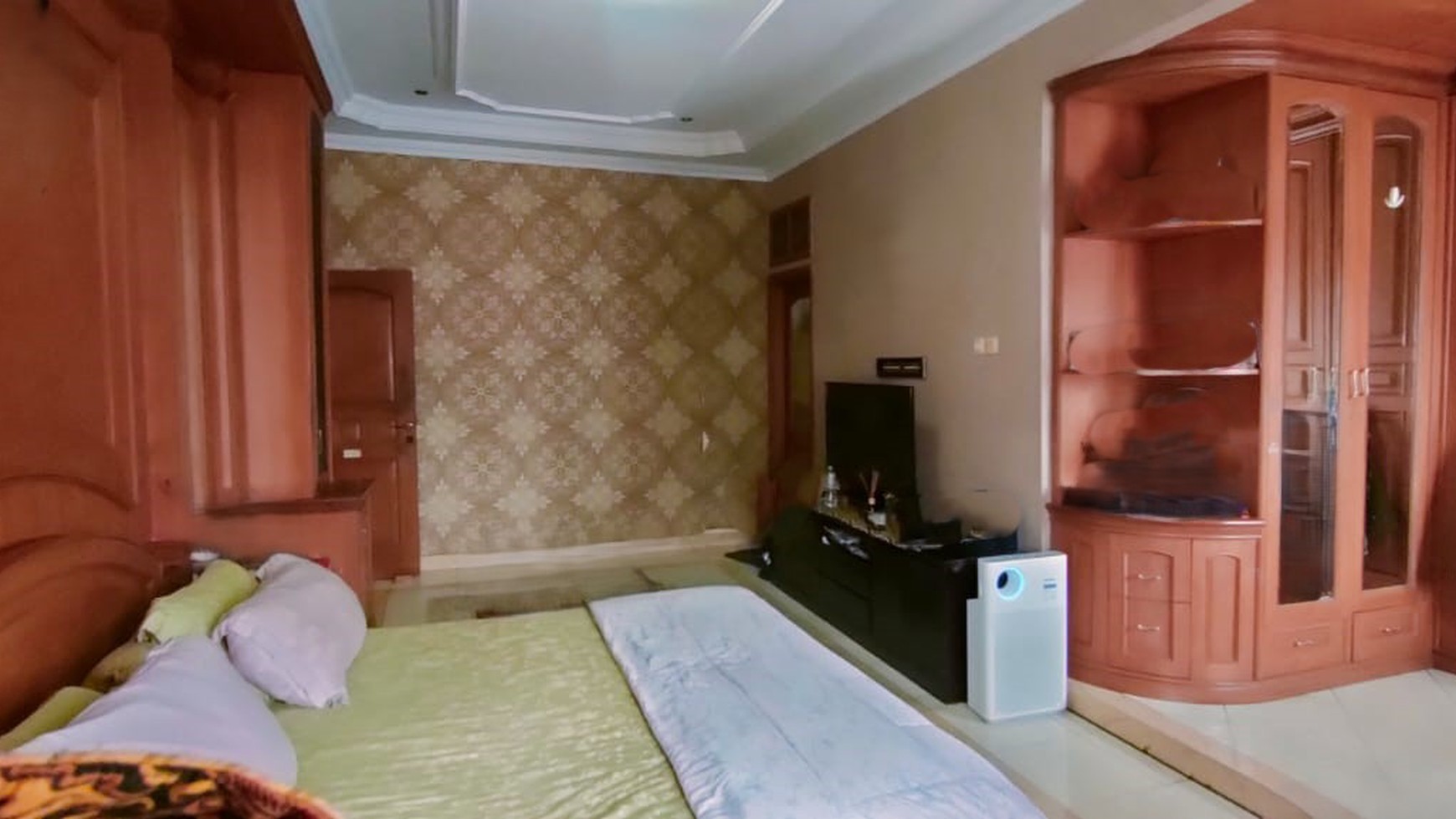 Rumah mewah di perumahan lokasi stategis di Kebayoran Lama