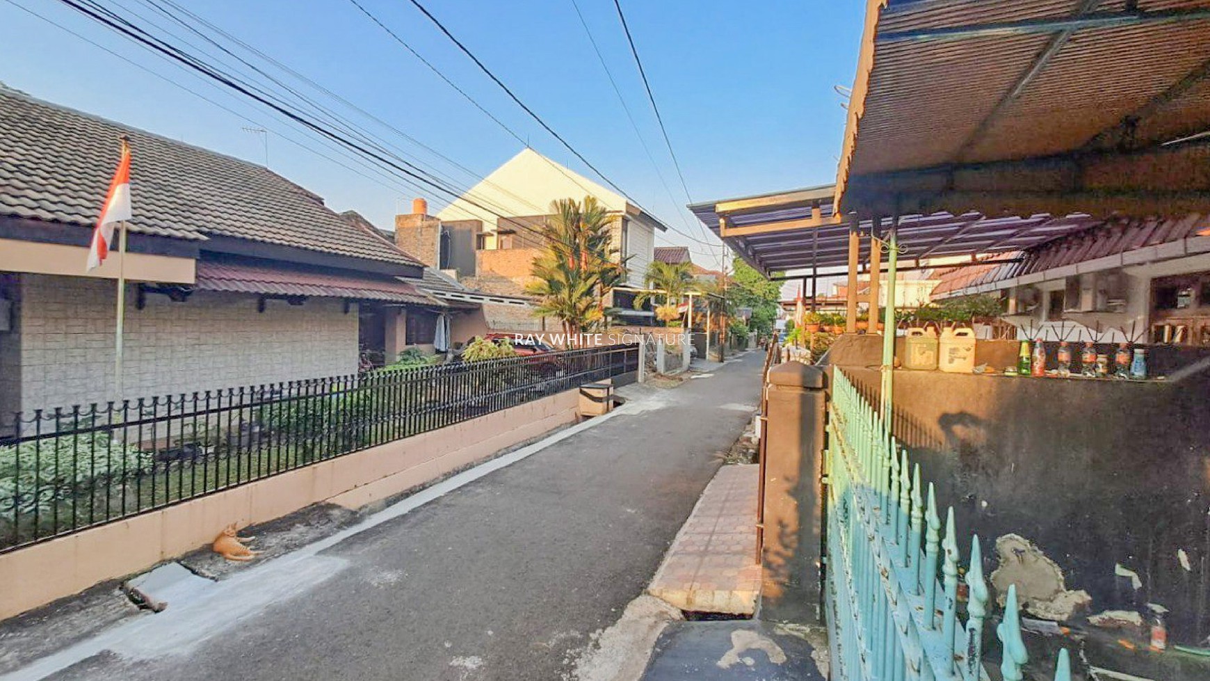 Dijual Rumah Lama di Jl Kejaksaan III Pondok Bambu