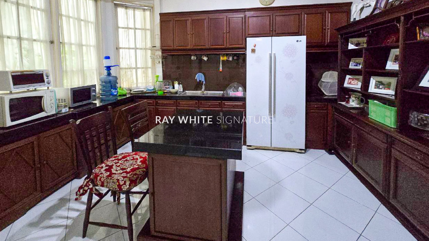 Dijual Rumah Lama di Jl Pasuruan Menteng Jakarta Pusat