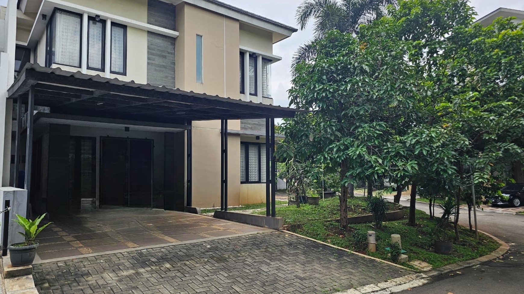 Rumah 2 lantai Hoek Dalam Cluster di Citra Grand Cibubur