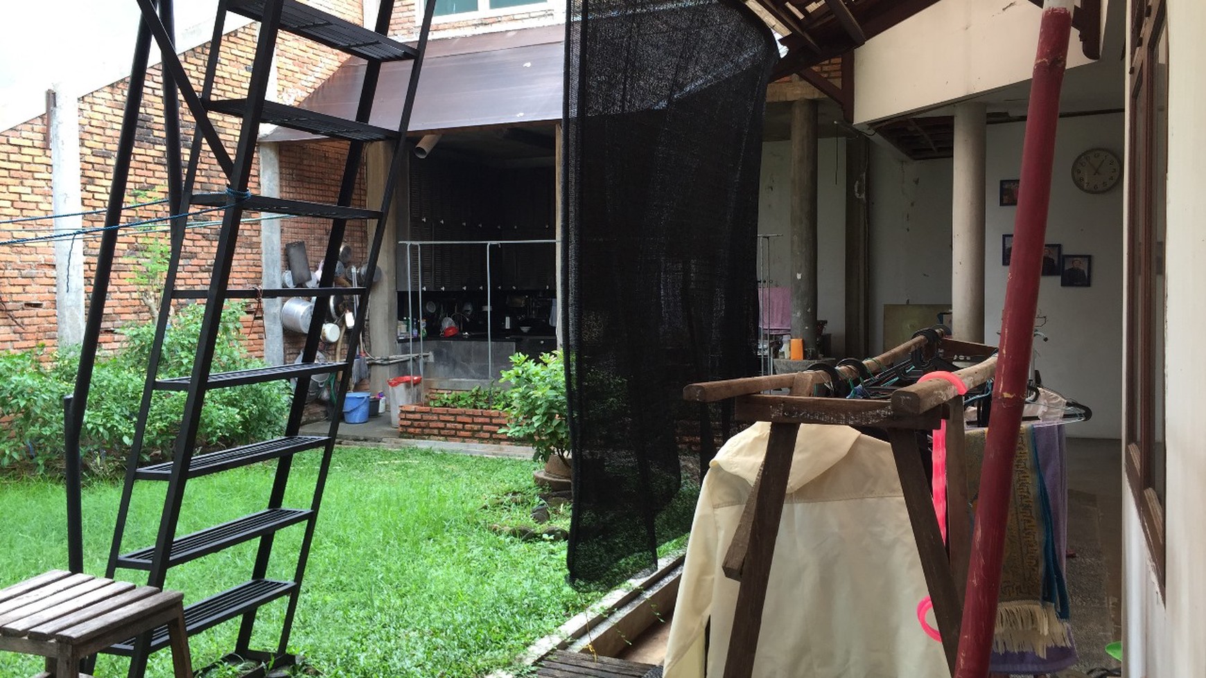 Rumah 1 lantai, bebas banjir siap huni di Larangan