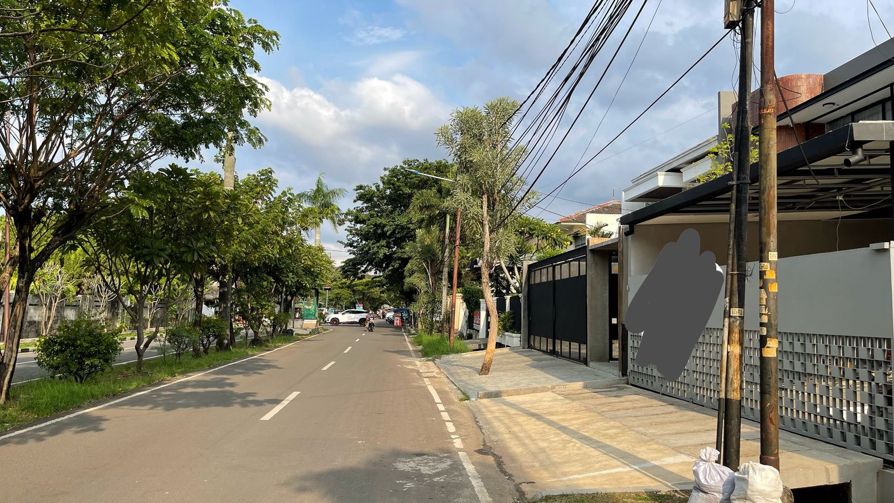 Rumah Bagus Di Taman Alfa Indah Joglo Jakarta Barat