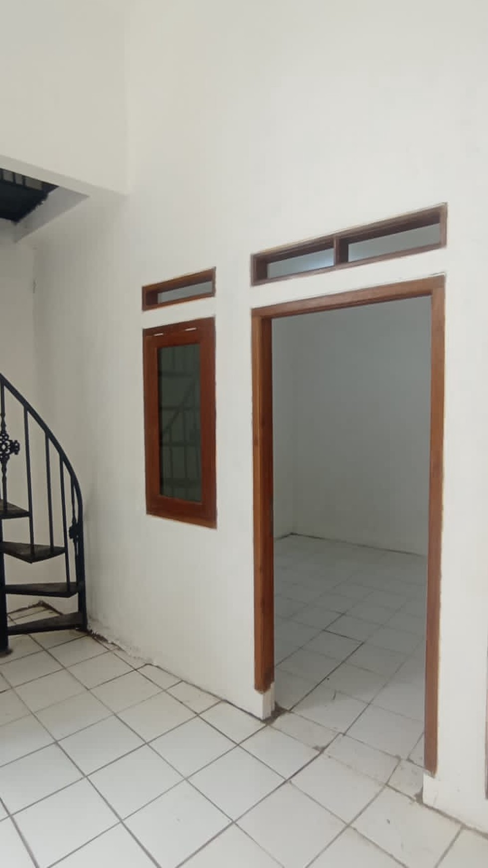 Dijual Rumah Siap Huni Baru di Renovasi 