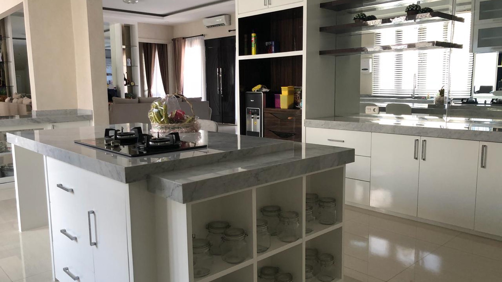 Rumah Bagus, Mewah, siap huni di Pekanbaru