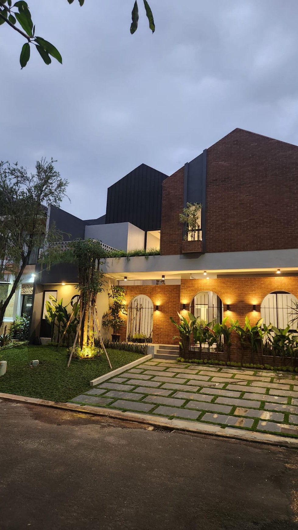 Rumah Bagus Di The Green Cluster Banyan Ville BSD Tangerang Selatan