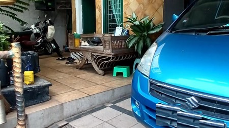 Rumah 2 lantai, dalam komplek di Rempoa