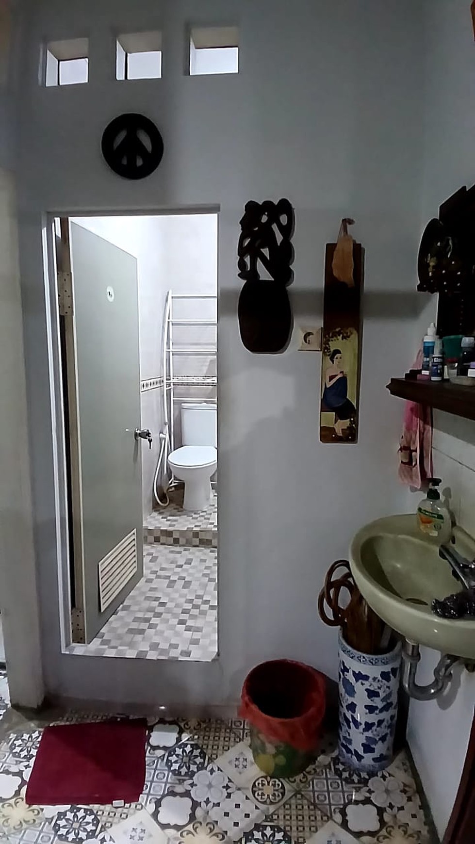 Rumah 2 lantai, dalam komplek di Rempoa