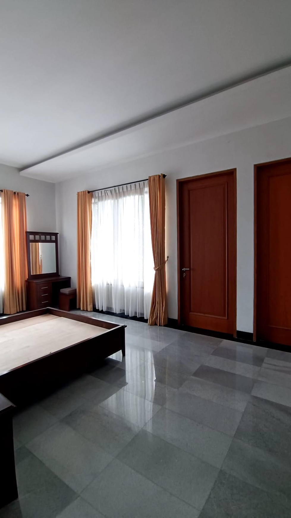 Rumah Bagus Di Boutique Residence Pondok Ranji Tangerang Selatan